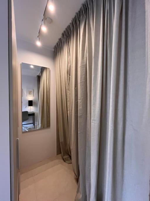 Appartement Quiet And Sunny In Absolut Center *
